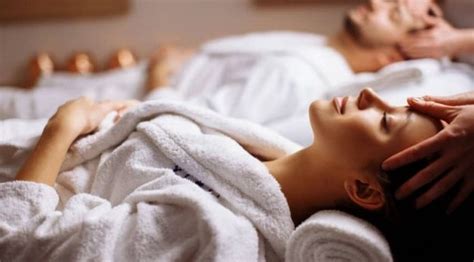 Massage sensuel complet du corps Massage érotique Beloeil